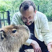 Skilled Russian native speaker with rich academic experience.